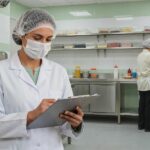 Resolución 2674 de 2013: resumen completo y requisitos para establecimientos de alimentos